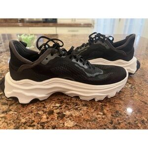 Kinetic Breakthru Day Lace Sneaker (Women) Black White Size 7.5 Brand New